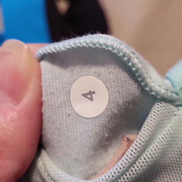 Lululemon Cardio Kick Tank - Picture 3 of 4